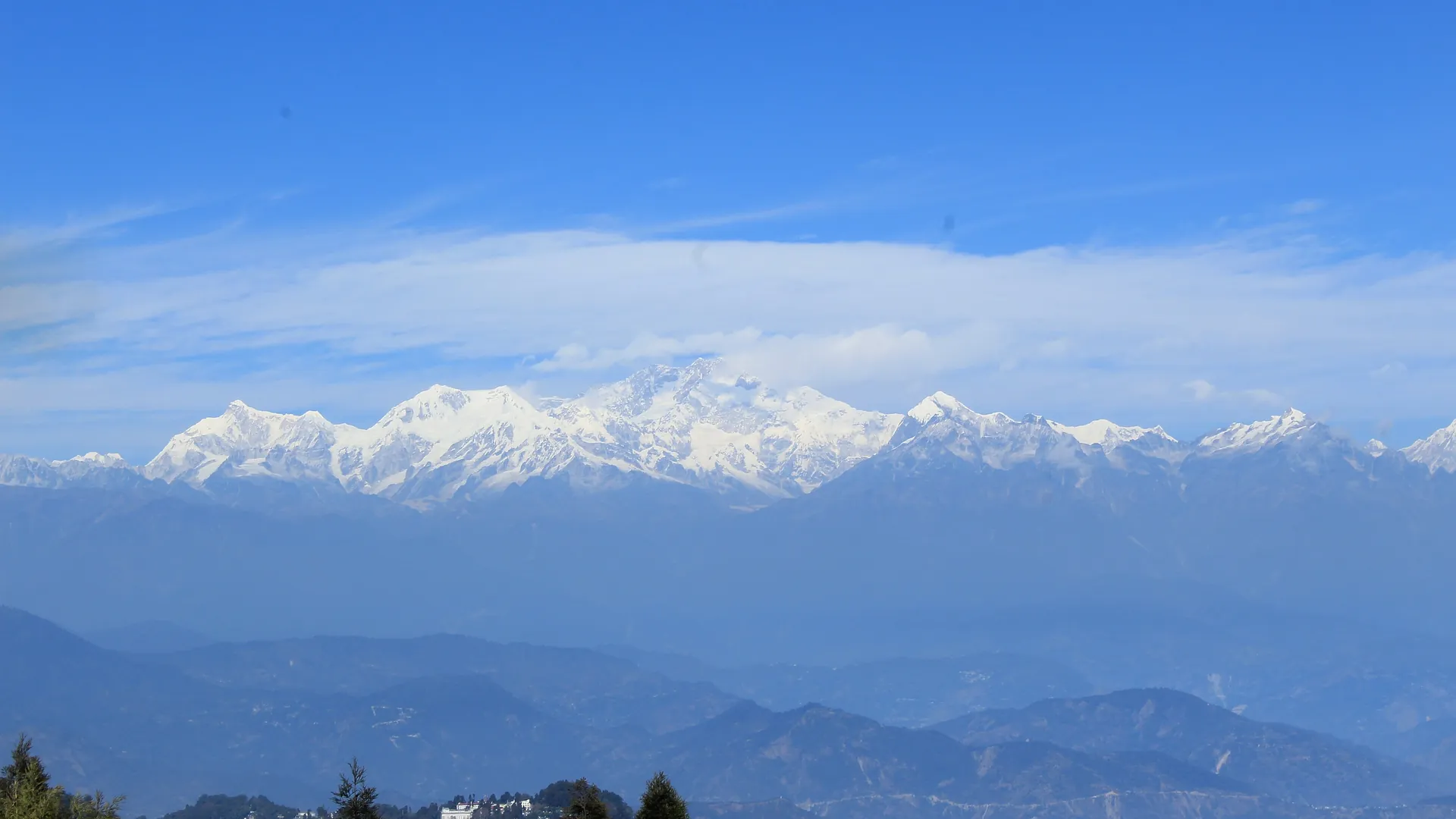 The snowy peaks of Kanchenjunga seen from Tiger Hill near Darjeeling