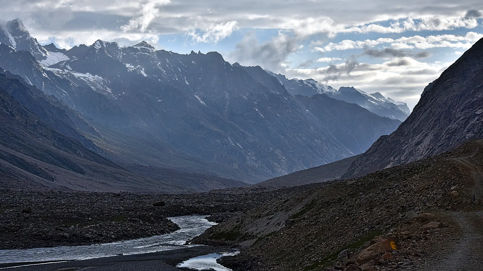The road along the Chandra river between Batal and Chatru in Lahaul, where the Hampta Pass trek ends