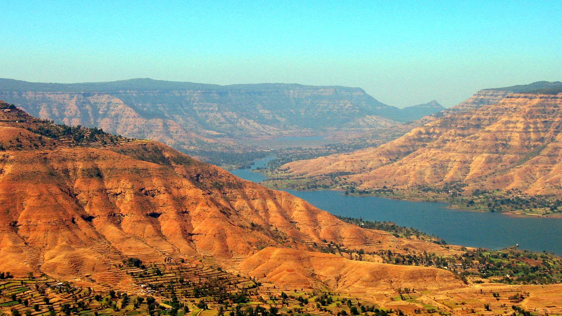 Mahabaleshwar & Panchgani Strawberry Valley Escape
