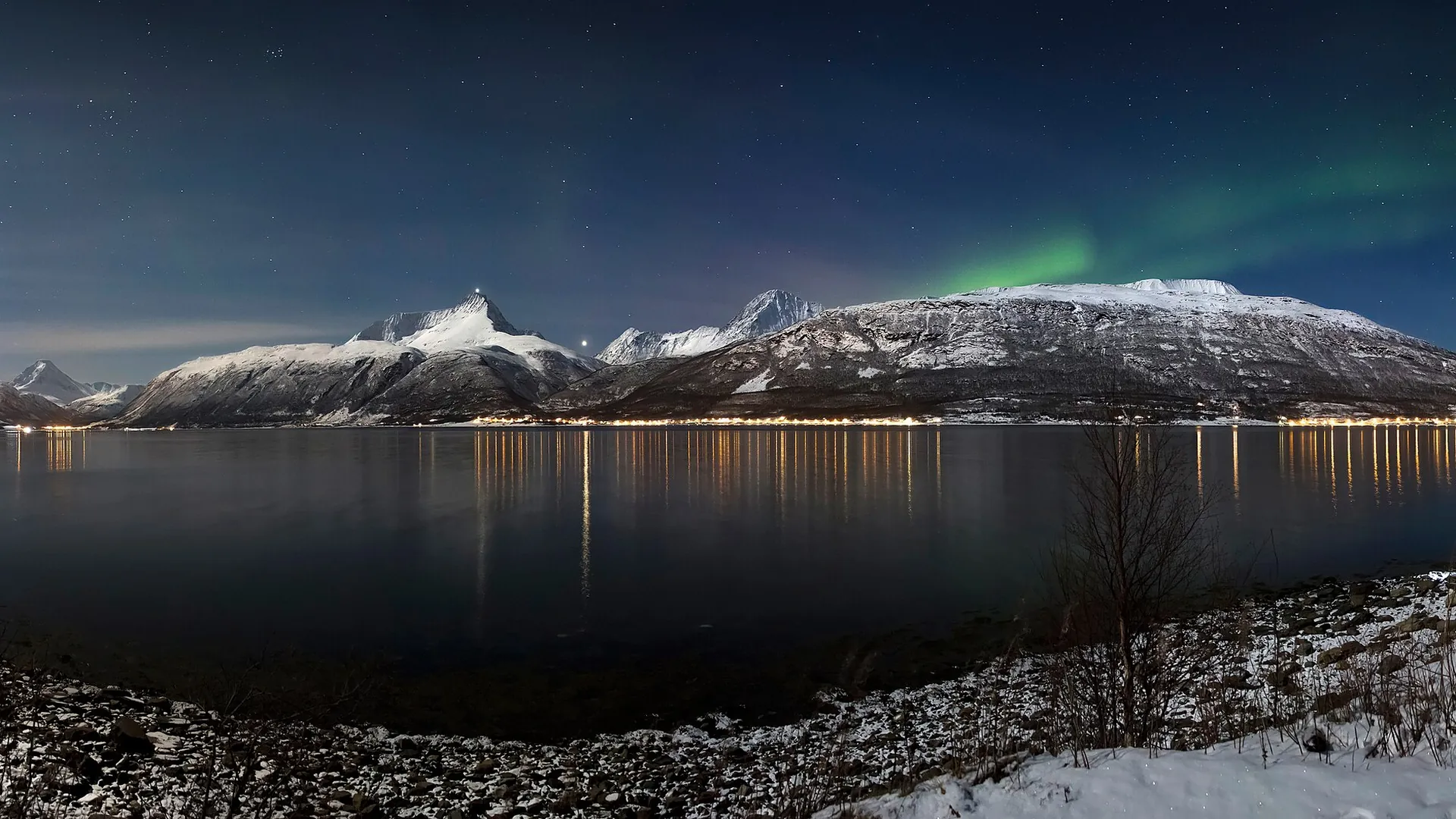 Where to See the Northern Lights: 8 Best Places for Indian Travellers (Plus the Night They Lit Up Ladakh)