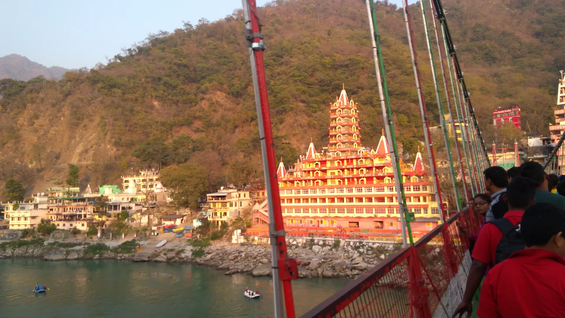 Solo Female Travel in India: 15 Welcoming Destinations and 25 Practical Safety Tips